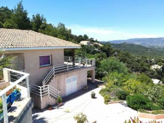 villa-provencale-au-cap-benat 